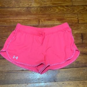 ᴜɴᴅᴇʀ ᴀʀᴍᴏʀ sʜᴏʀᴛs ʀᴜɴɴɪɴɢ @C9